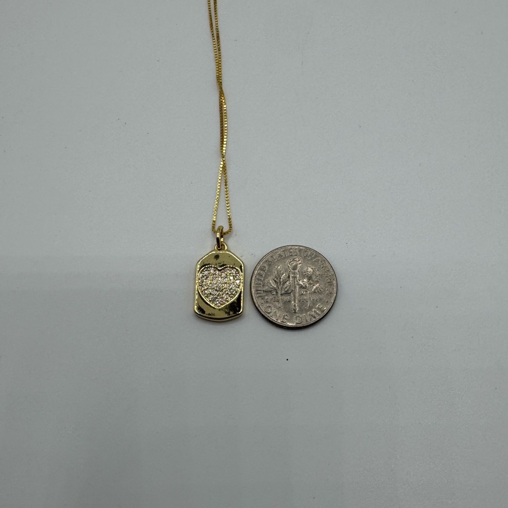 18k Heart Tag Pendant - Picture 4 of 8